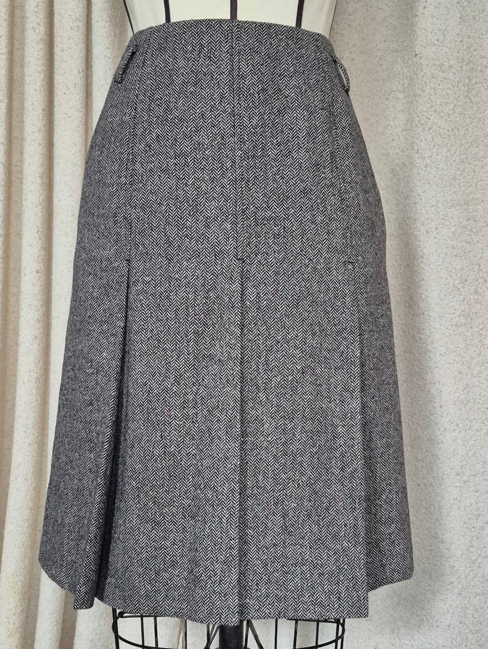 Tristan Iseut Vintage Wool 90s Y2K Women's Tweed Pleated Wool Blend Skirt